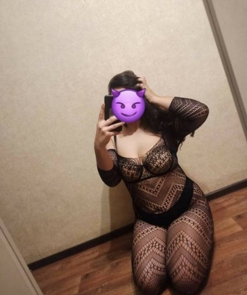 ✨
Имею богатый опыт и умение удовлетворить твои самые сокровенные фантазии. 💋 Мои услуги включают всё, что только можешь себе представить: от классического секса до пикантных ролевых игр. 💫
📸 Мои фото подтверждают мою реальность и красоту. Я аппетитная, стройная и приятная на ощупь. Со мной ты будешь наслаждаться каждой секундой нашего встречи. 💥
Все мои клиенты остались довольны искусством, которым я владею. Отзывы о моих услугах говорят сами за себя. 💯
😉 А самое лучшее – я нахожусь в Москве. Мы можем провести незабываемое время у меня или в твоем гостиничном номере Елена